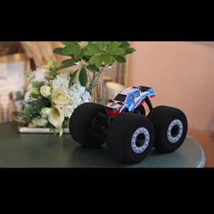 ماشین کنترلی آفرود چرخ اسفنجی آبی RC STANT CAR WITH SOFT WHEELS MZ_اسباب بازی